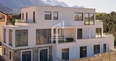 Apartamento en Mrcevac, Montenegro