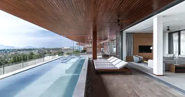 Villa 4 chambres dans Chalong, Thaïlande