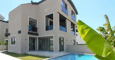 Maison 4 chambres dans Serik, Turquie
