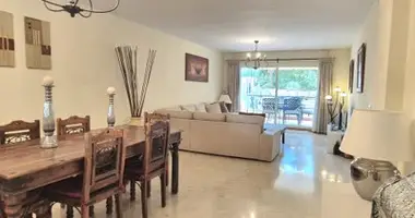 Wohnung 2 Schlafzimmer in San Pedro Alcantara, Spanien