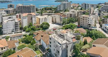 1 bedroom apartment in Budva, Montenegro