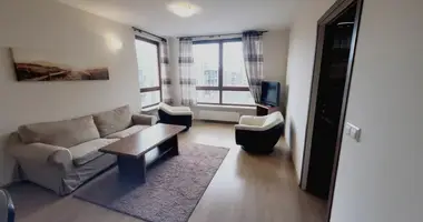 Квартира 2 комнаты в Варшава, Польша