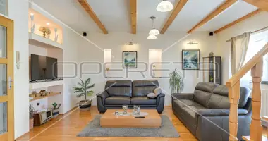 Apartamento 4 habitaciones en Zagreb, Croacia