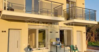 2 bedroom house in Paralia Dionisiou, Greece