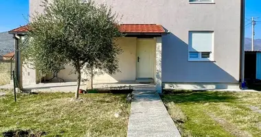 Дом в Подгорица, Черногория