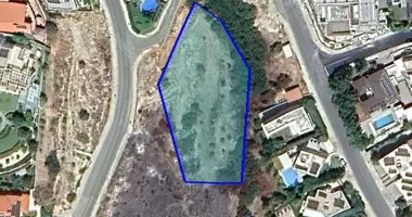 Plot of land in Demos Agiou Athanasiou, Cyprus