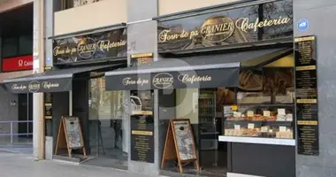 Restaurant, Café 379 m² in Helechosa de los Montes, Spanien