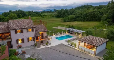 Villa 6 bedrooms in Grad Porec, Croatia