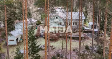 Dom 5 pokojów w Riihimaki, Finlandia