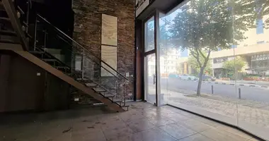 Tienda 251 m² en Nicosia, Chipre