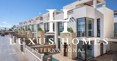 Villa 4 bedrooms in Rojales, Spain