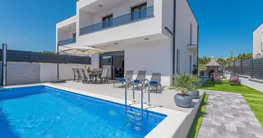 Maison 4 chambres dans Grad Vodice, Croatie
