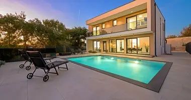 Villa 4 chambres dans Grad Rovinj, Croatie
