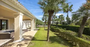 5 bedroom house in Spain