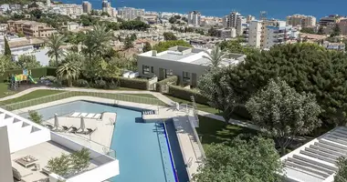 Penthouse 3 bedrooms in Torremolinos, Spain