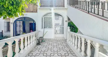 Mieszkanie 1 pokój w Torrevieja, Hiszpania
