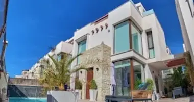 Haus 5 zimmer in Urbanizacion Dona Pepa, Spanien