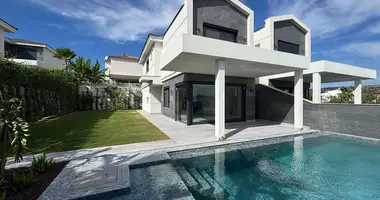 Haus 4 zimmer in Çeşme, Türkei