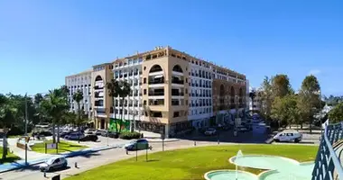 Wohnung 3 Schlafzimmer in San Pedro Alcantara, Spanien