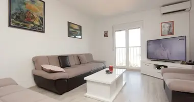 Apartamento 3 habitaciones en Budva, Montenegro