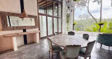 Apartamento 2 habitaciones en Sanding, Indonesia