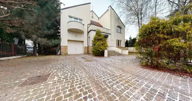 Haus 5 zimmer in Warschau, Polen
