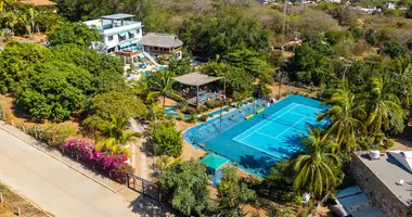 9 bedroom house in Brisas de Zicatela, Mexico