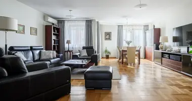 4 bedroom apartment in Warsaw, Poland