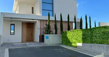 Villa in Paralimni, Zypern