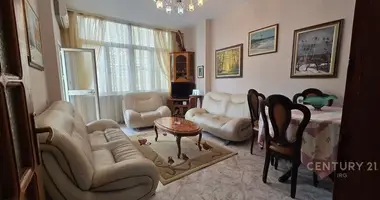 Wohnung 4 zimmer in Tirana, Albanien