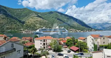 2 bedroom apartment in Dobrota, Montenegro