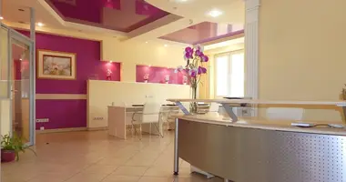 Büro 102 m² in Minsk, Belarus
