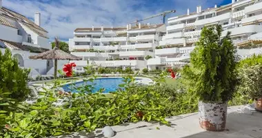 3 bedroom apartment in San Pedro Alcantara, Spain