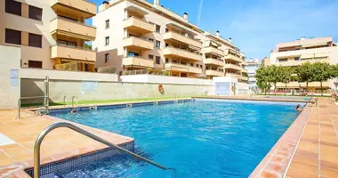 Apartamento 3 habitaciones en Lloret de Mar, Španjolska