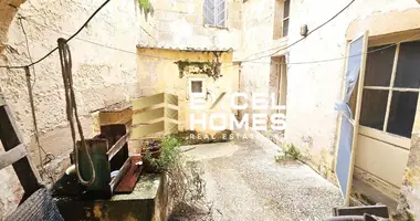 2 bedroom house in Tarxien, Malta