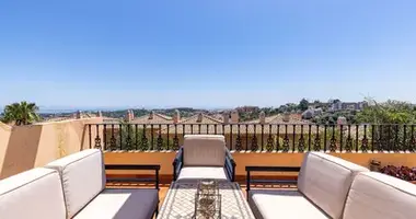 2 bedroom apartment in San Pedro Alcantara, Spain