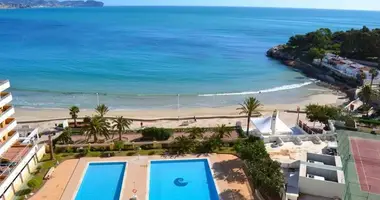 4 bedroom apartment in Calp, Spain