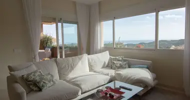 2 bedroom apartment in Ojen, Spain