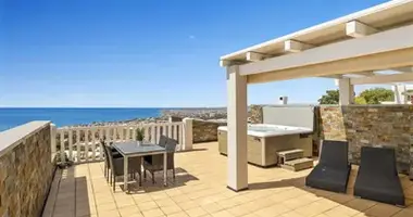 2 bedroom apartment in Benalmadena, Spain
