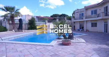 Bungalow in Mellieha, Malta