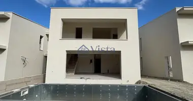 Вилла в Сивири, Греция