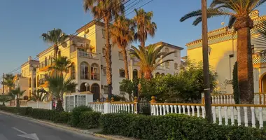 Таунхаус в Торревьеха, Испания