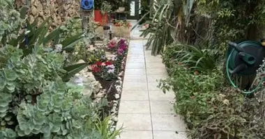Villa 6 rooms in Raanana, Israel