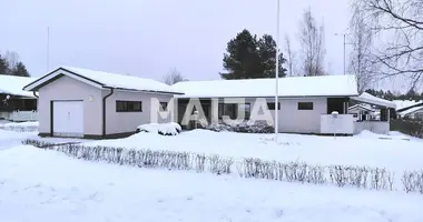 Casa 4 habitaciones en Nurmijarvi, Finlandia