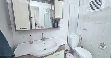 Appartement 4 chambres dans Muratpasa, Turquie