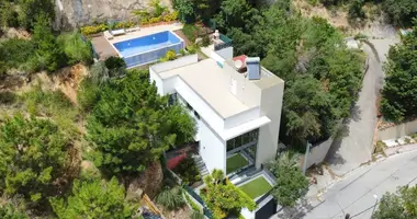 Villa en Lloret de Mar, Španjolska