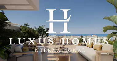 Penthouse 3 bedrooms in Estepona, Spain