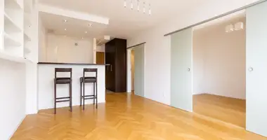 Wohnung 2 zimmer in Warschau, Polen