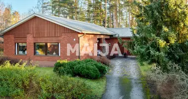 Dom 4 pokoi w Kouvola sub region, Finlandia