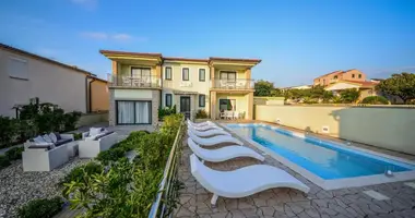 Hotel 350 m² in Grad Zadar, Croatia